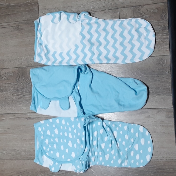 Infant swaddles - Picture 1 of 3
